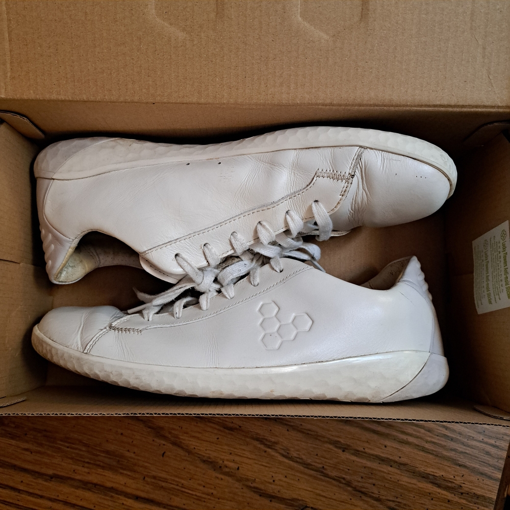 Vivo Barefoot Mens Geo Court White Size 8 US 41 EUR
